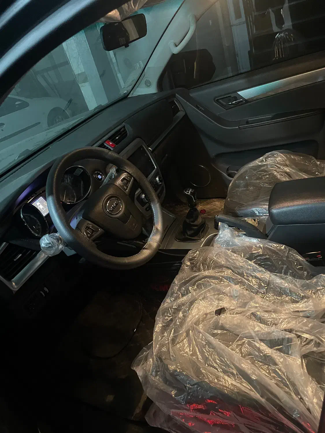 تی۸ kmc t8|خودرو سواری و وانت|شیراز, میدان قائم|دیوار