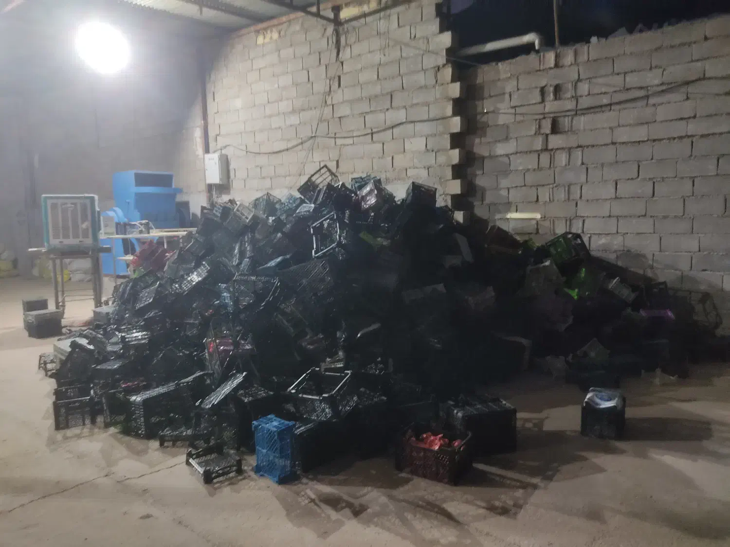 ماده سبد|ظروف نگهدارنده، پلاستیکی، یک‌بارمصرف|دزفول, |دیوار