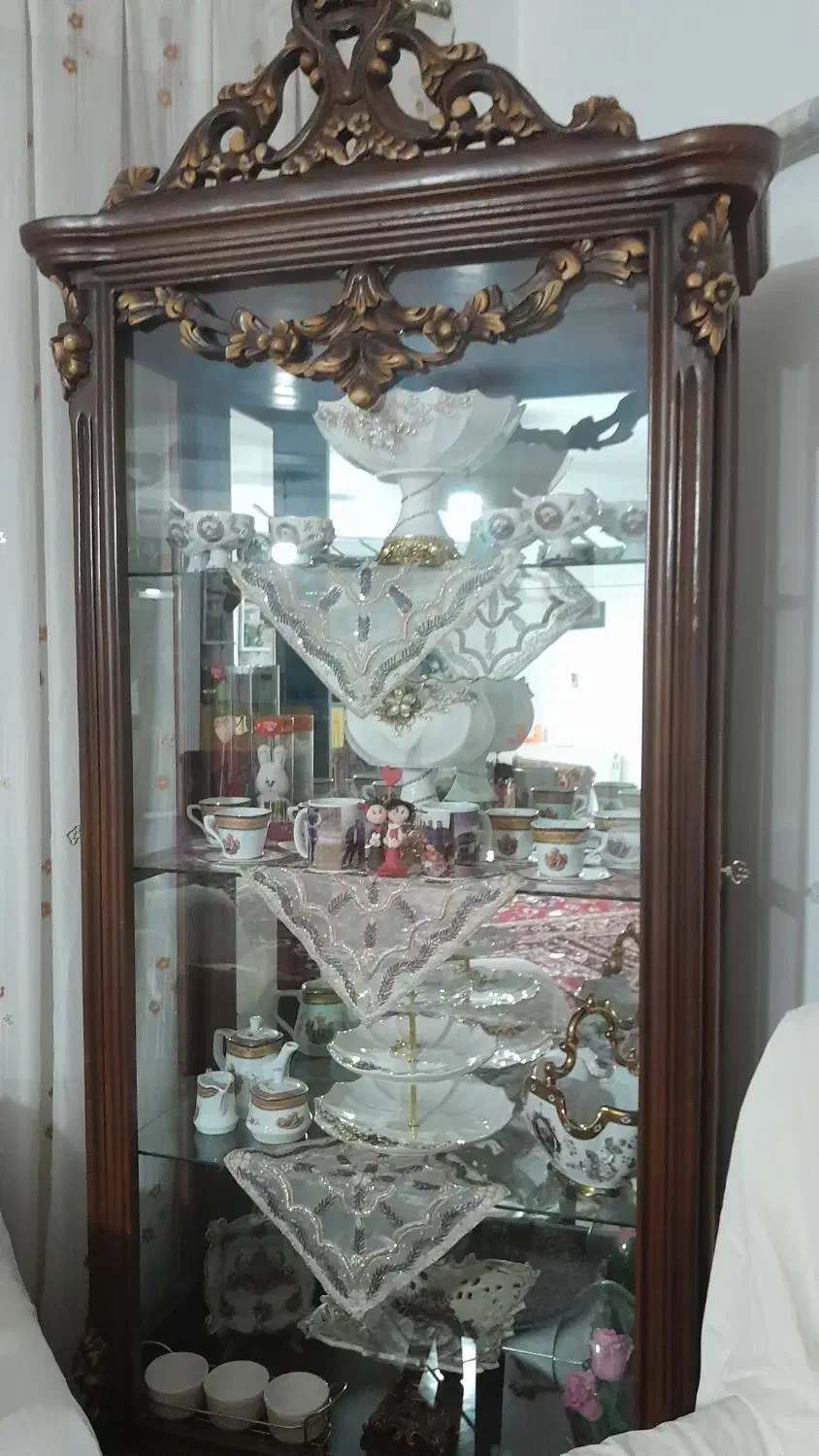 بوفه|بوفه، ویترین، کنسول|میانه, |دیوار