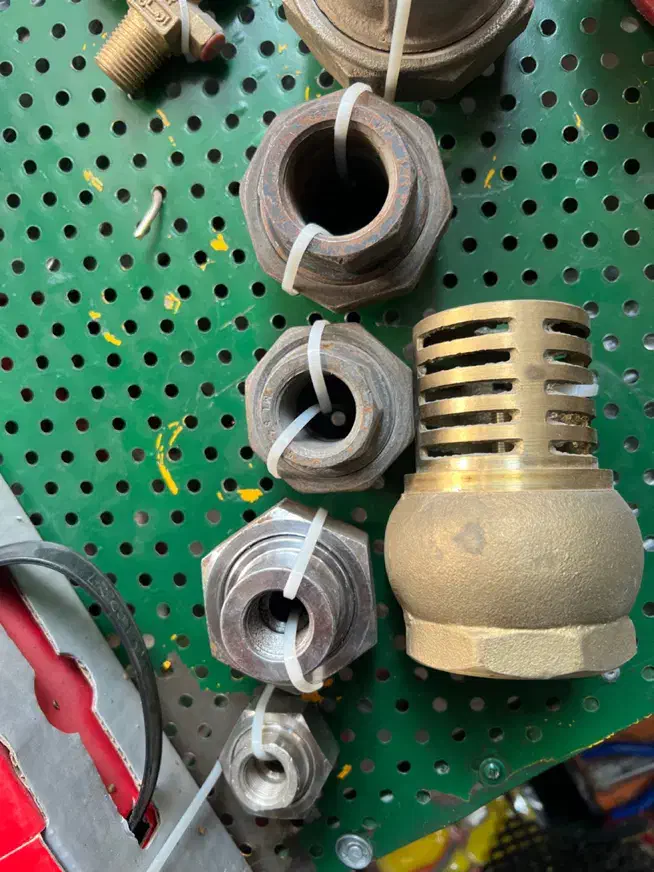 مهره ماسوره آهنی گالوانیزه|مصالح و تجهیزات ساختمان|ری, صفاییه (چشمه علی)|دیوار