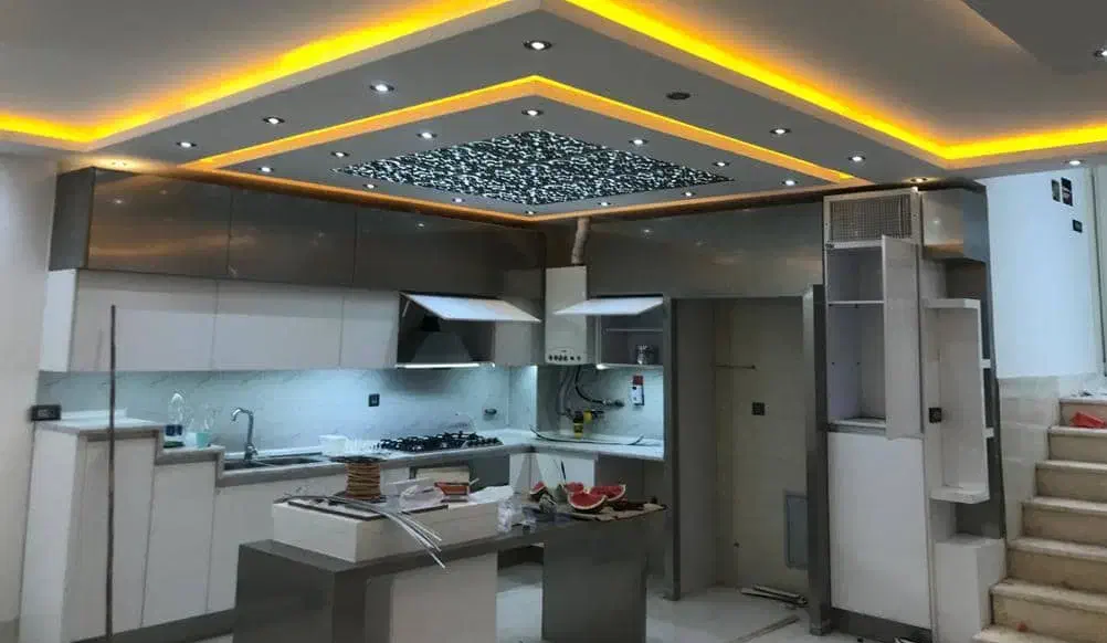 نقاشی ساختمان کناف در و پنجره بصورت حرفه ای|خدمات پیشه و مهارت|صدرا-فارس, فاز ۱|دیوار