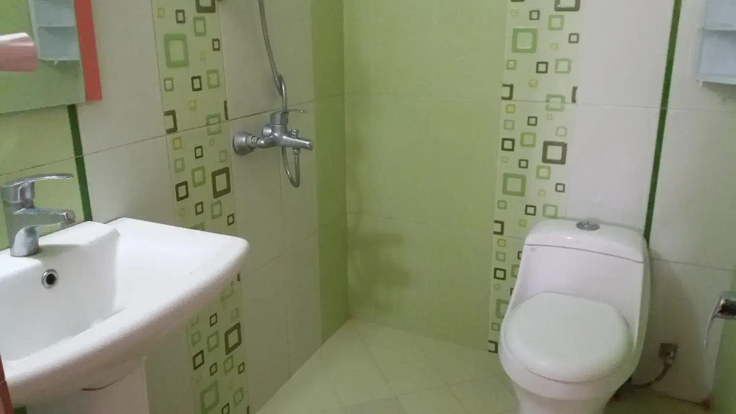 آپارتمان دو خوابه شیک و نورگیر|اجارهٔ آپارتمان|رشت, چله خانه|دیوار