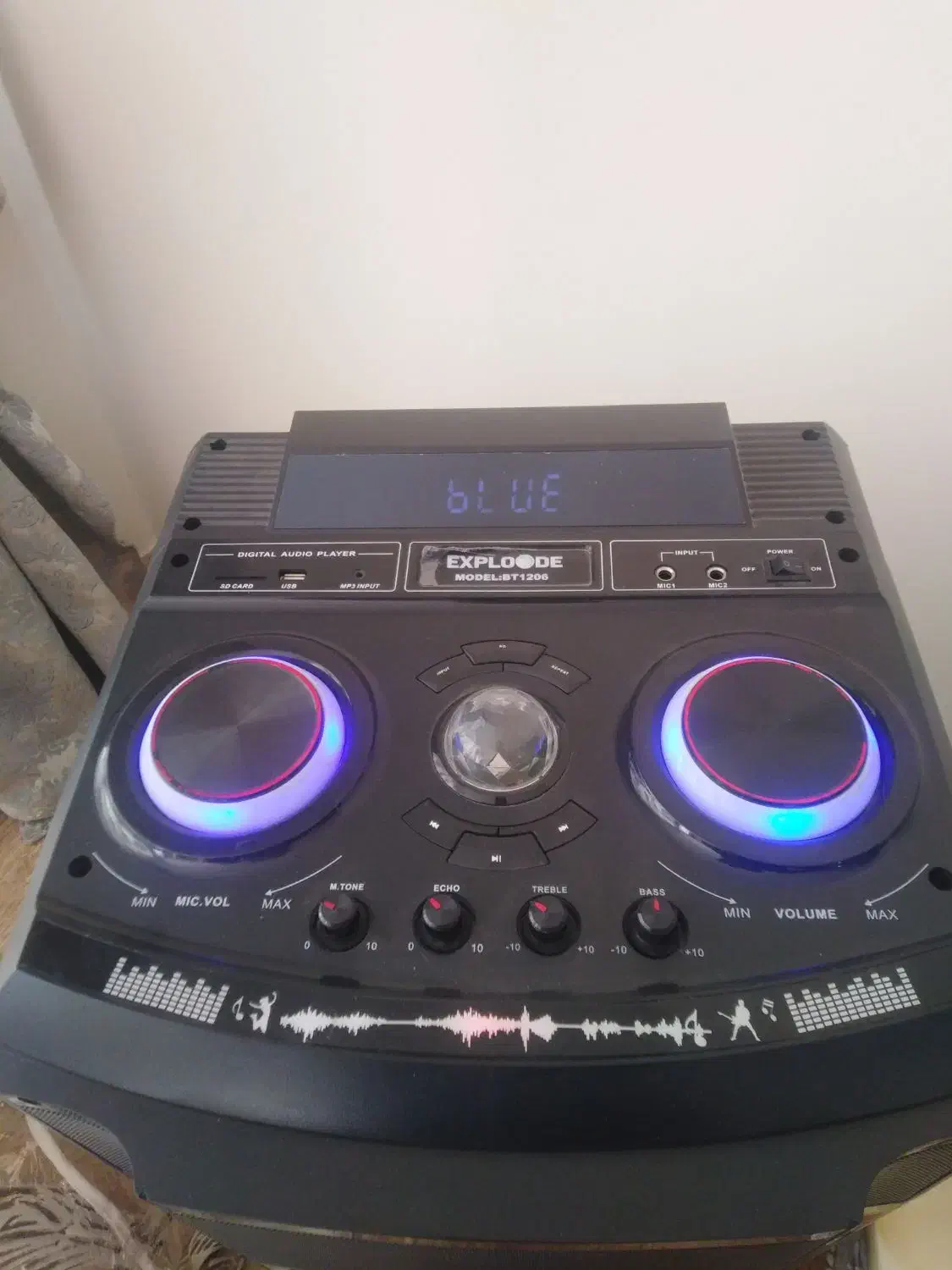 اسپیکر|صوتی و تصویری|اصفهان, گورتان|دیوار