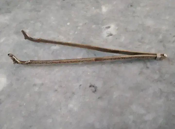 منقل برنزی|کلکسیون اشیاء عتیقه|اردبیل, |دیوار