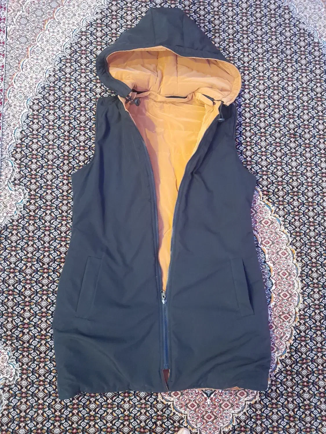 پافر بلند وپالتو|لباس|خوی, |دیوار