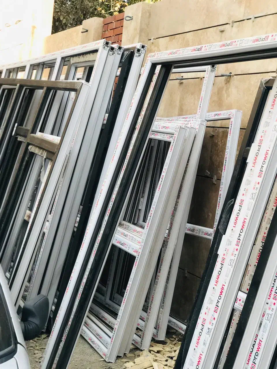 تولید و نصب پنجره دوجداره(upvc)|مصالح و تجهیزات ساختمان|فردیس, ثابتی|دیوار