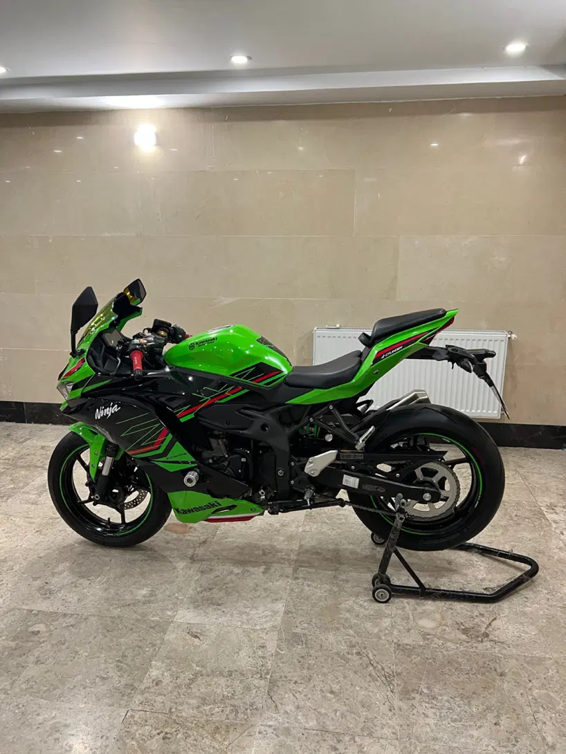 Zx25rr|موتورسیکلت|تهران, هوانیروز|دیوار