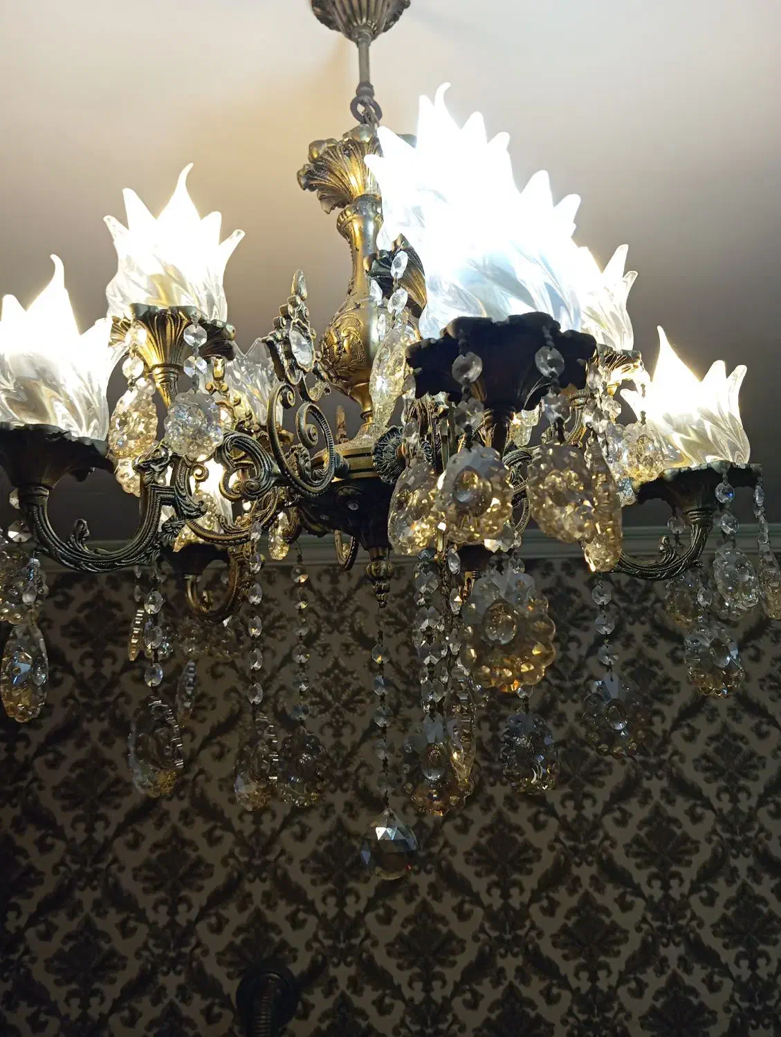 لوستر 10شاخه|لوستر و چراغ آویز|تبریز, |دیوار