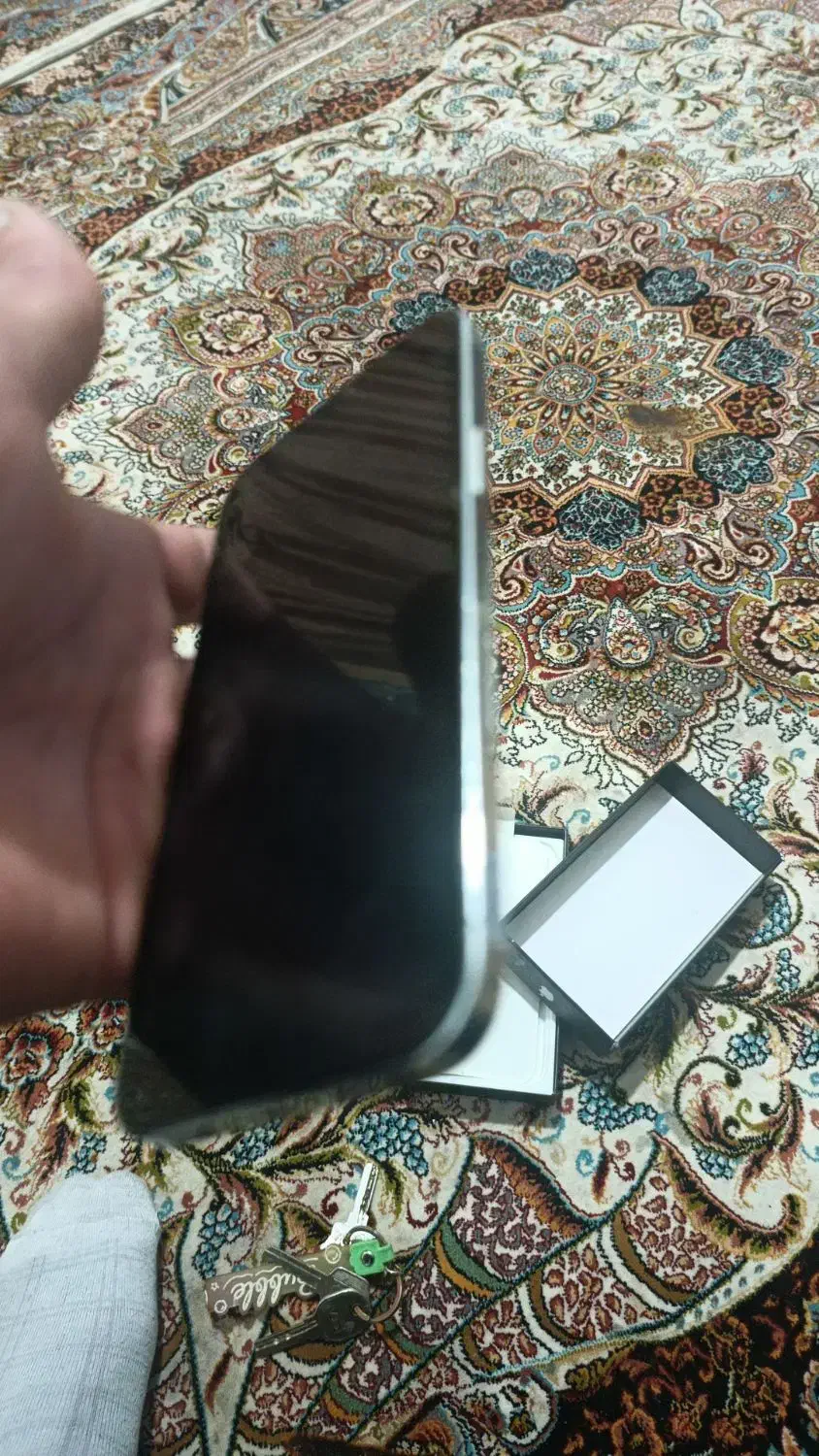 ایفون ۱۲ پرو یک هفته کارکرده نو|موبایل|کرمانشاه, |دیوار