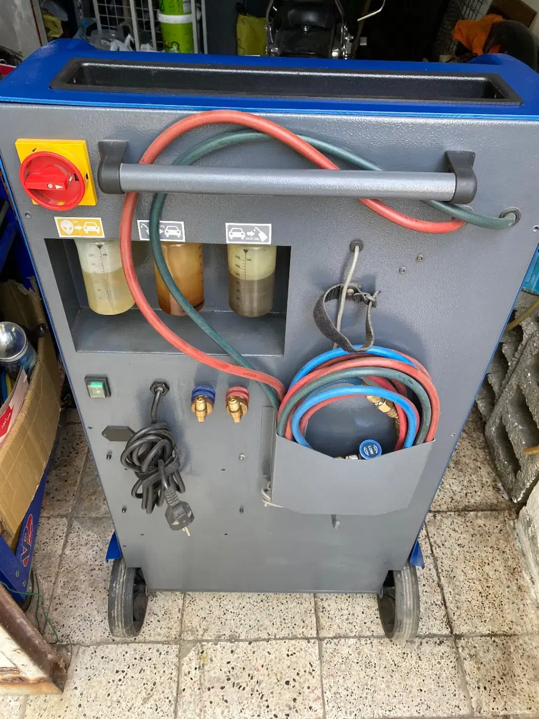 دستگاه شارژ گاز کولر و ابزار کار|فروشگاه و مغازه|مشهد, کوشش|دیوار