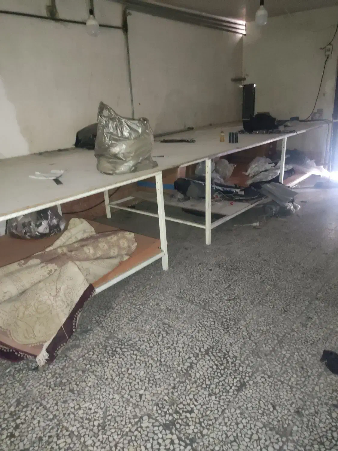 میزبرش قیچی عموبر .قدزن سسوزنه تخت پنج نخ هیکاری|لوازم خیاطی و بافتنی|نسیم‌شهر, |دیوار