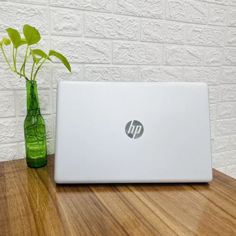 لپتاپ تمیز HP آمریکایی با صفحه لمسی و باطری آکبند|رایانه همراه|تبریز, |دیوار