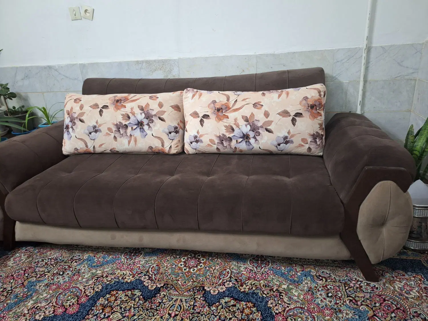 مبل|مبلمان خانگی و میز عسلی|تفت, |دیوار