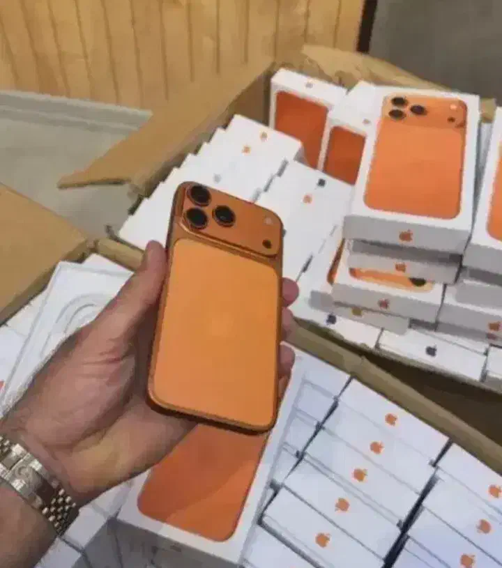 فروش عمده و تک طرح ایفون 17 پرومکس ویتنام پلمپ|موبایل|چالوس, |دیوار