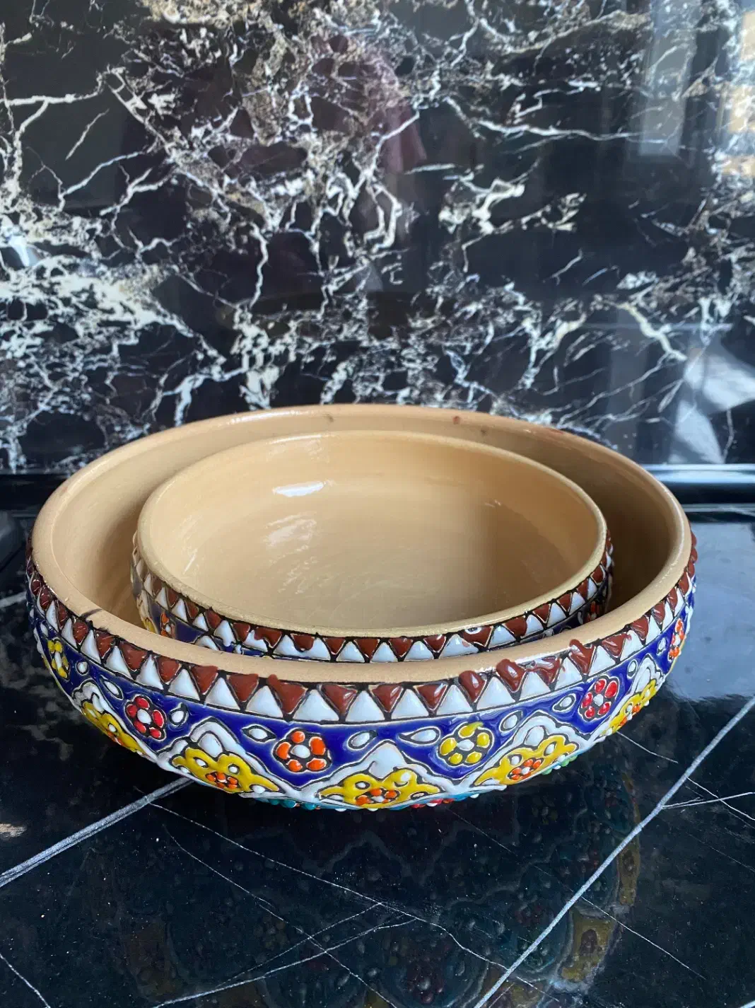 کاسه  سفالیه کار دست|ظروف سرو و پذیرایی|بروجرد, |دیوار