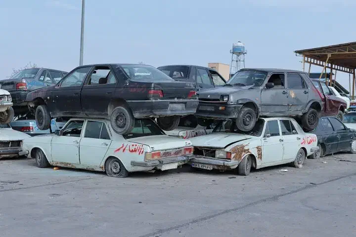 آخرین وبهترین قیمت خریدتصادفی اسقاطی سوخته|خدمات موتور و ماشین|نهاوند, |دیوار