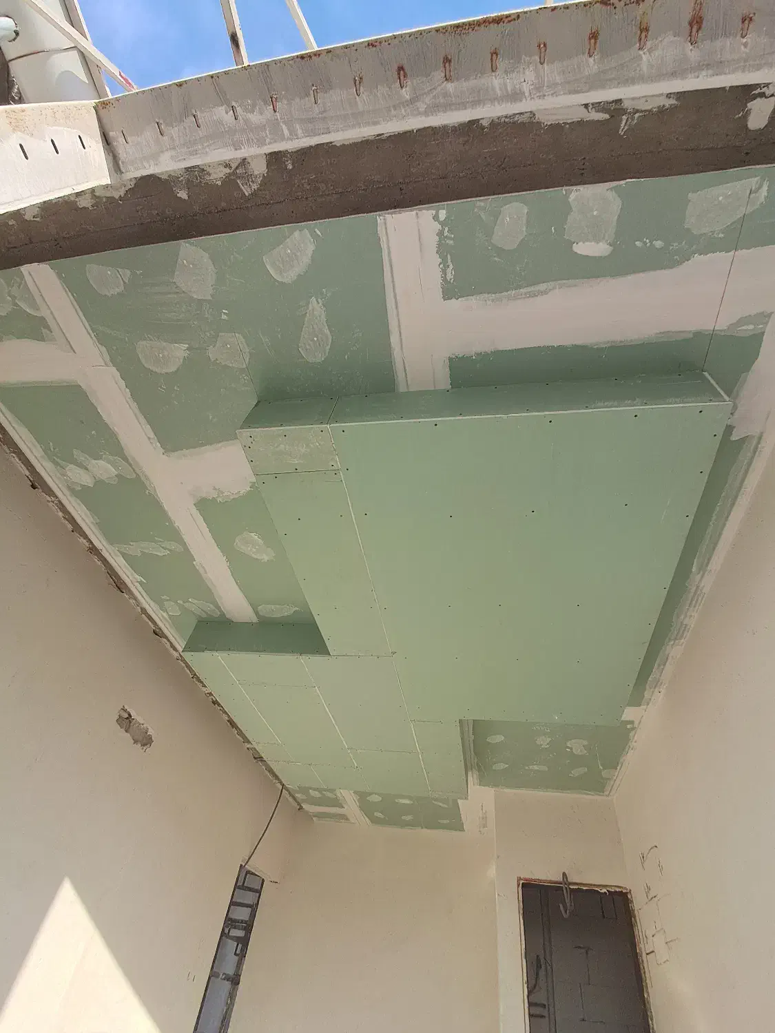 شاگرد کناف|استخدام صنعتی، فنی، مهندسی|نوشهر, |دیوار