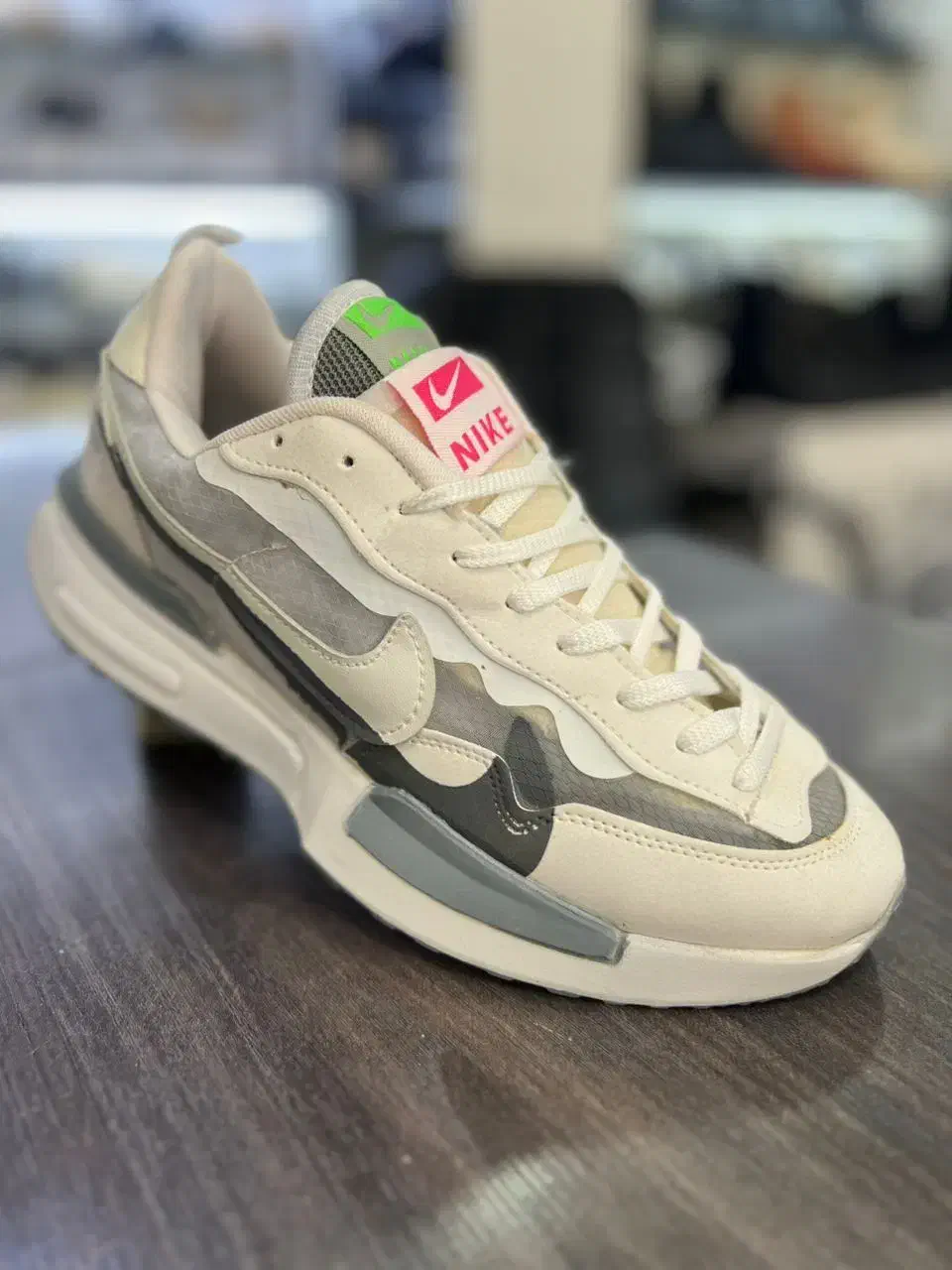 مردانه دو نایک عمده|لباس|مشهد, مصلی (کارمندان اول)|دیوار