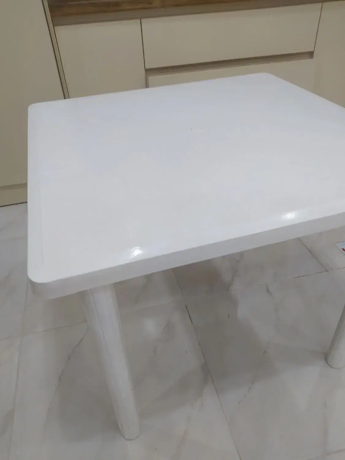 میز|میز و صندلی غذاخوری|بوشهر, |دیوار