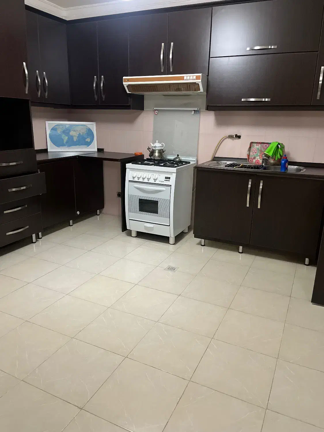 اجاره یک واحد آپارتمان|اجارهٔ آپارتمان|شاهین‌شهر, خانه کارگر|دیوار