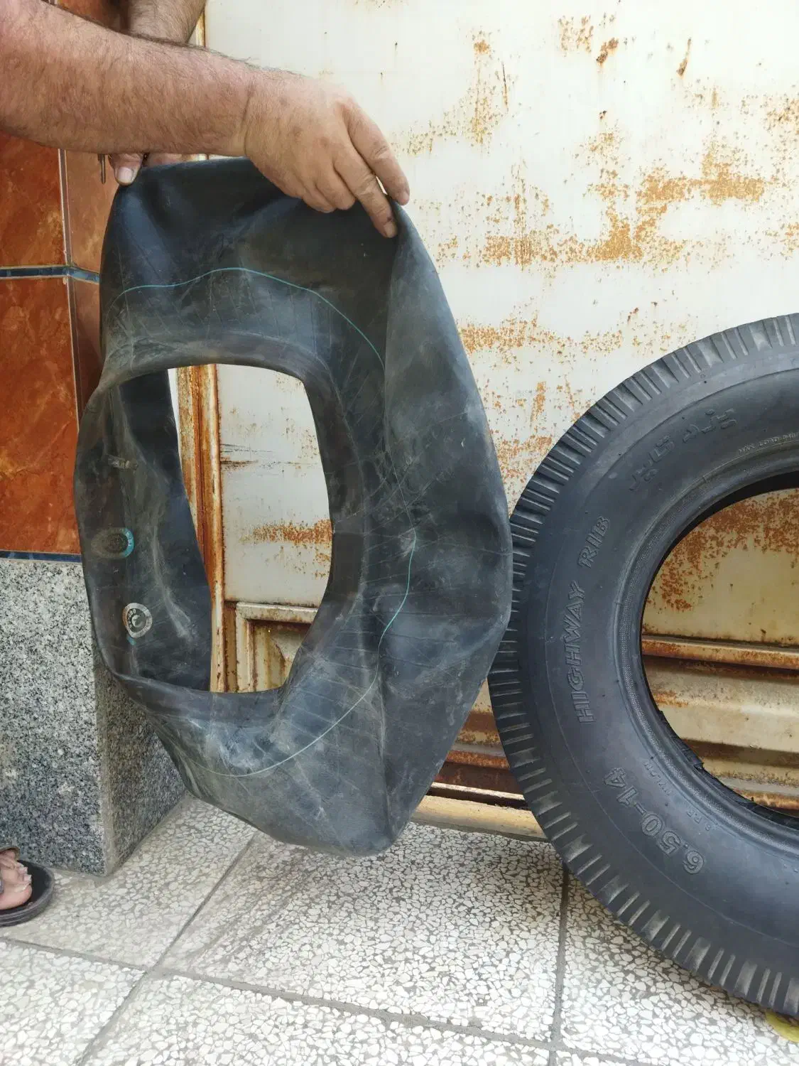 لاستک وتیوپ کاملاسالم وتمیز|قطعات یدکی و لوازم جانبی|گنبد کاووس, |دیوار