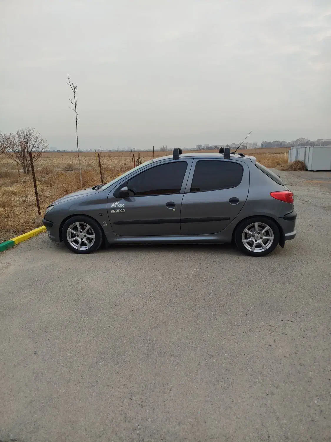 پژو ۲۰۶ مدل ۹۶ فول لوازم بدون خرج|خودرو سواری و وانت|کرج, فاز ۴ مهرشهر|دیوار