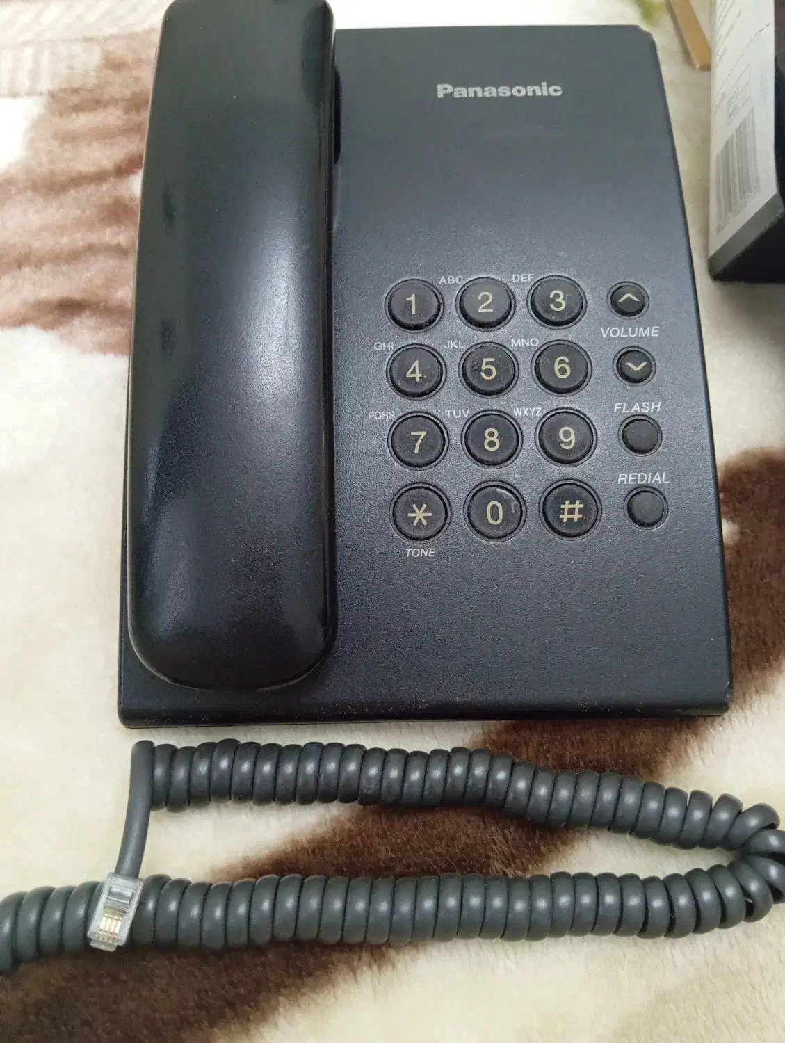 گوشی تلفن|تلفن رومیزی|پرند, فاز ۶|دیوار