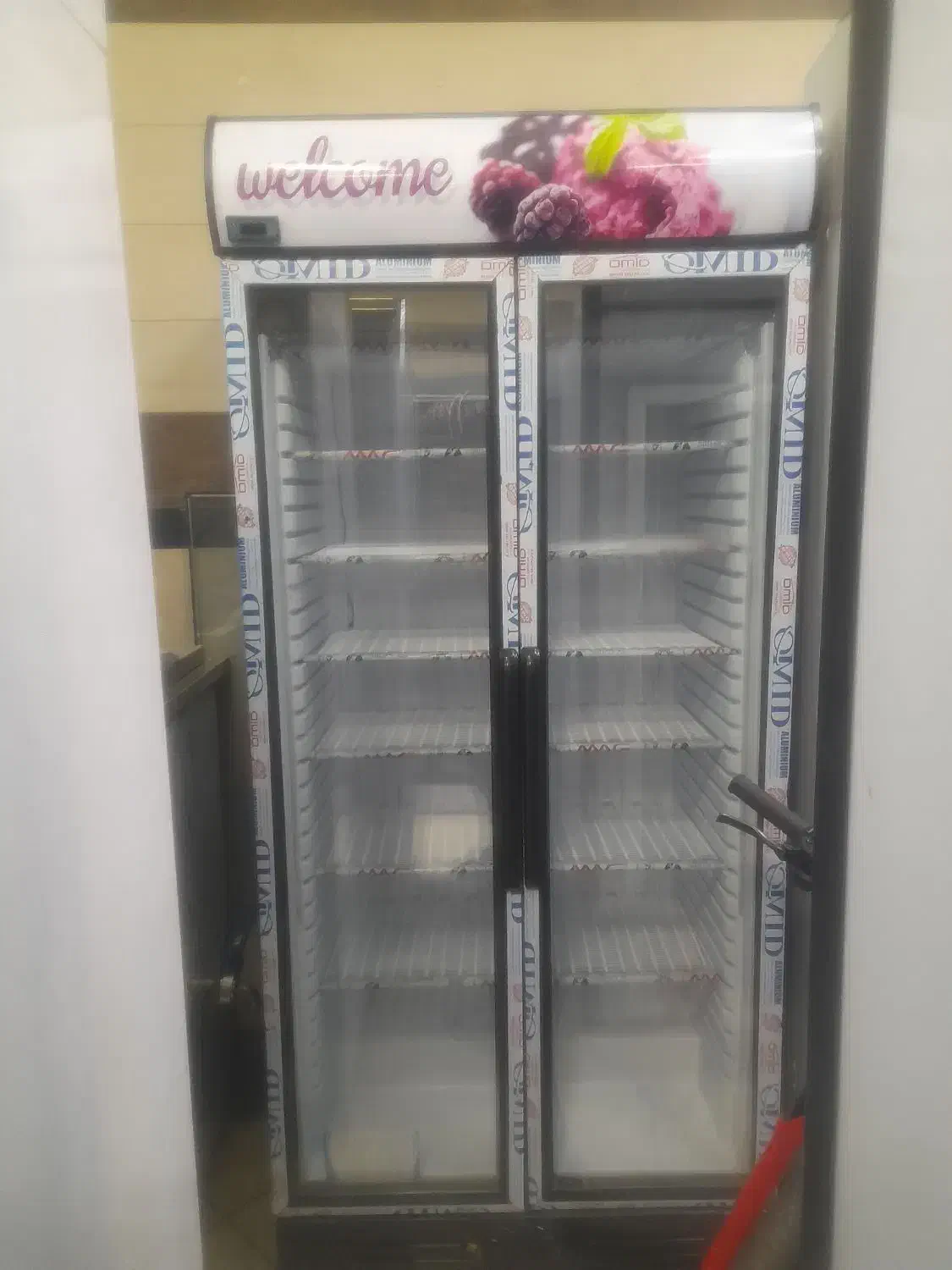 یخچال دومتری ویترینی ایستاده|فروشگاه و مغازه|مشهد, هنرور|دیوار