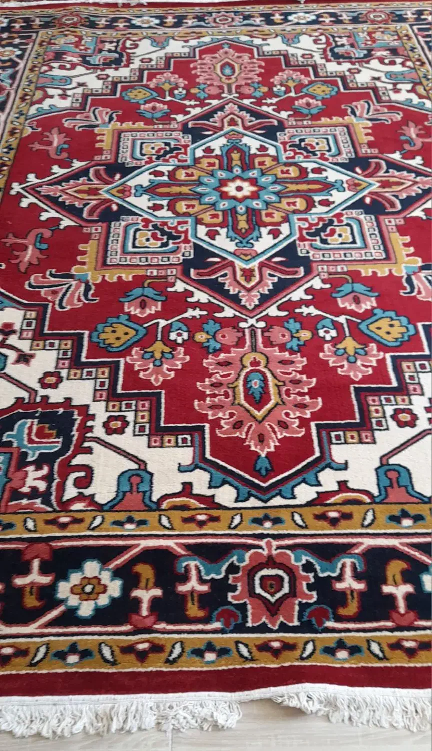 فروش تعدادی فرش ماشینی|فرش|ممقان, |دیوار