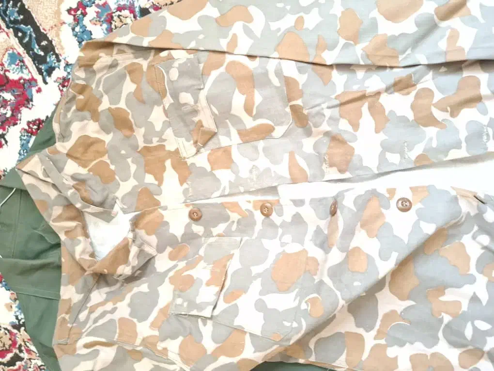 لباس کار|لباس|مشهد, شفا|دیوار