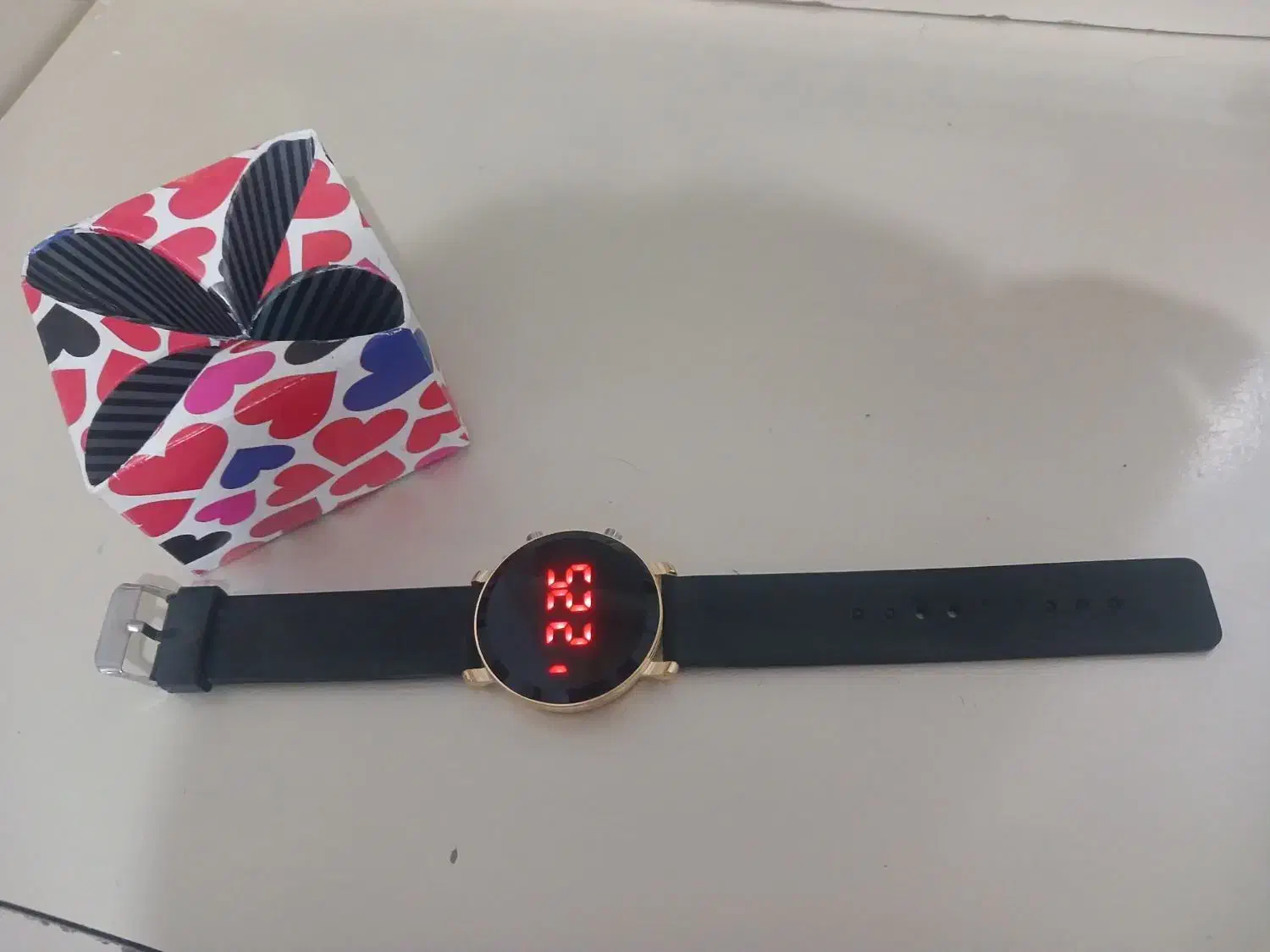 عینک آفتابی و ساعت مچی|ساعت|قوچان, |دیوار