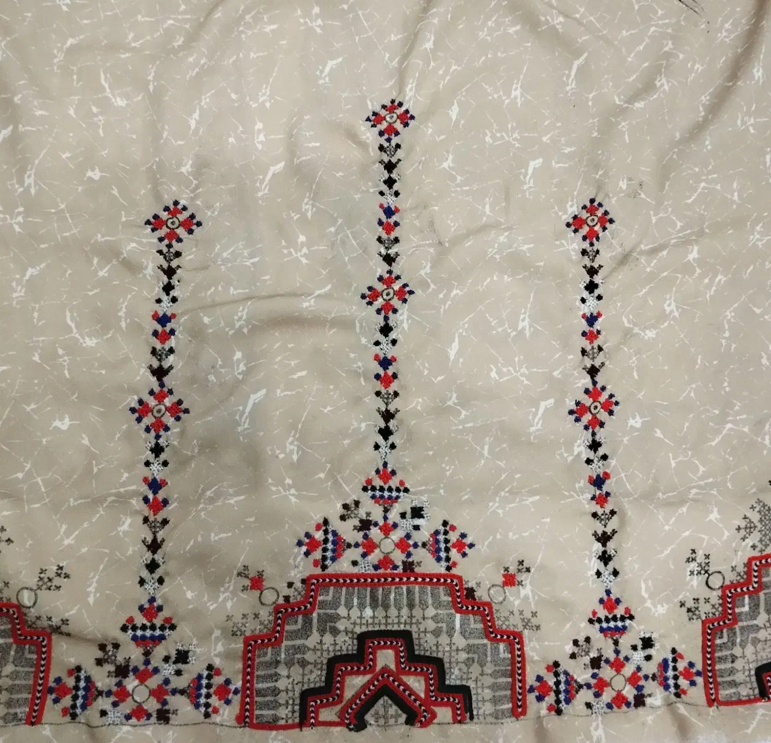 لباس|لباس|ایرانشهر, |دیوار