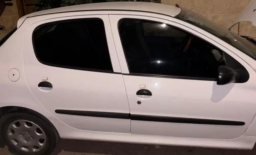 خودرو سواری ۲۰۶ تیپ ۲|خودرو سواری و وانت|اصفهان, دشتستان|دیوار