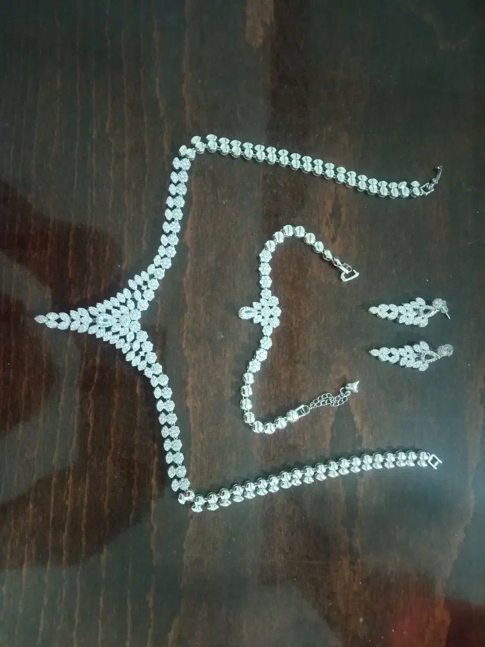 سرویس ست گردنبند-دستبند و گوشواره|جواهرات|گرمسار, |دیوار