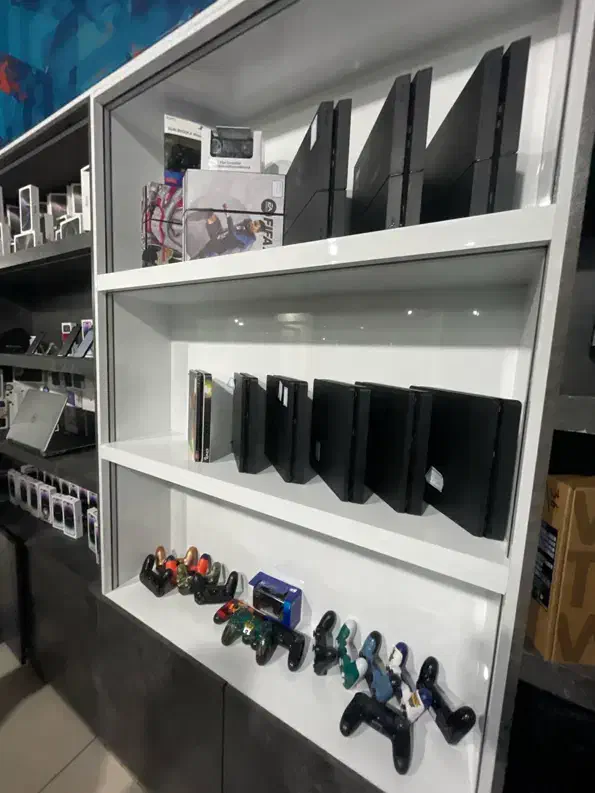 Ps4pro v slim کپی خور و اکانتی +هدیه دسته رایگان|کنسول، بازی ویدئویی و آنلاین|اصفهان, مفتح|دیوار