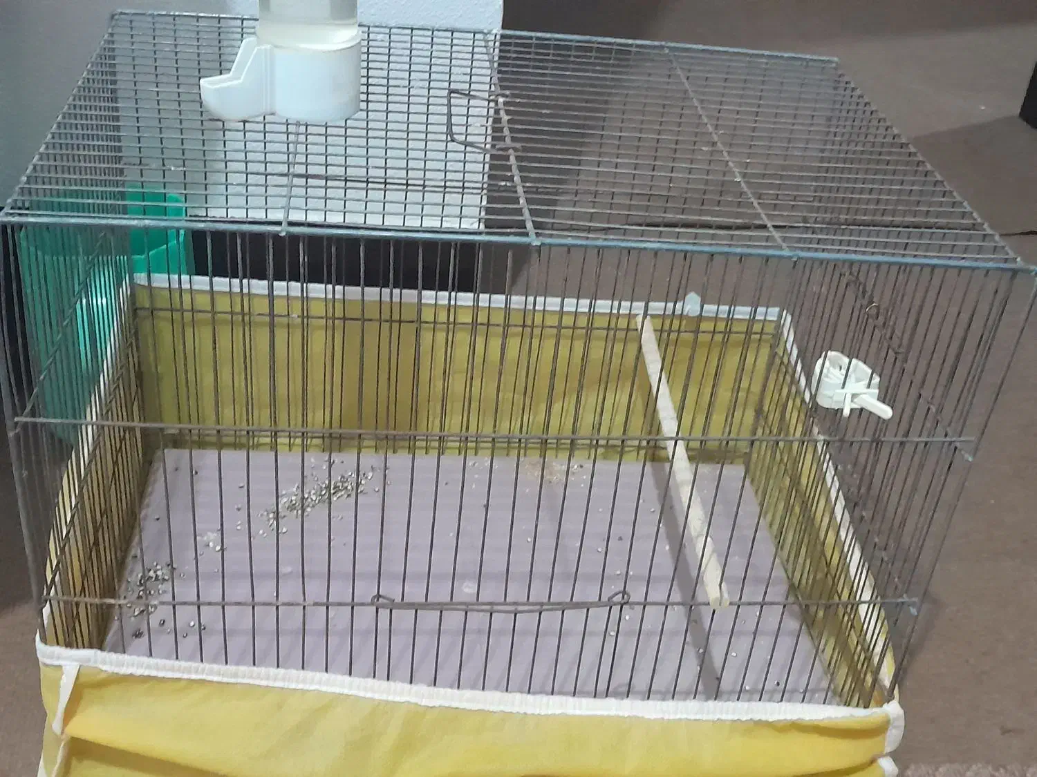 دوعدد قفس با لوازم|لوازم جانبی حیوانات|شاهین‌شهر, شهرک گلدیس|دیوار