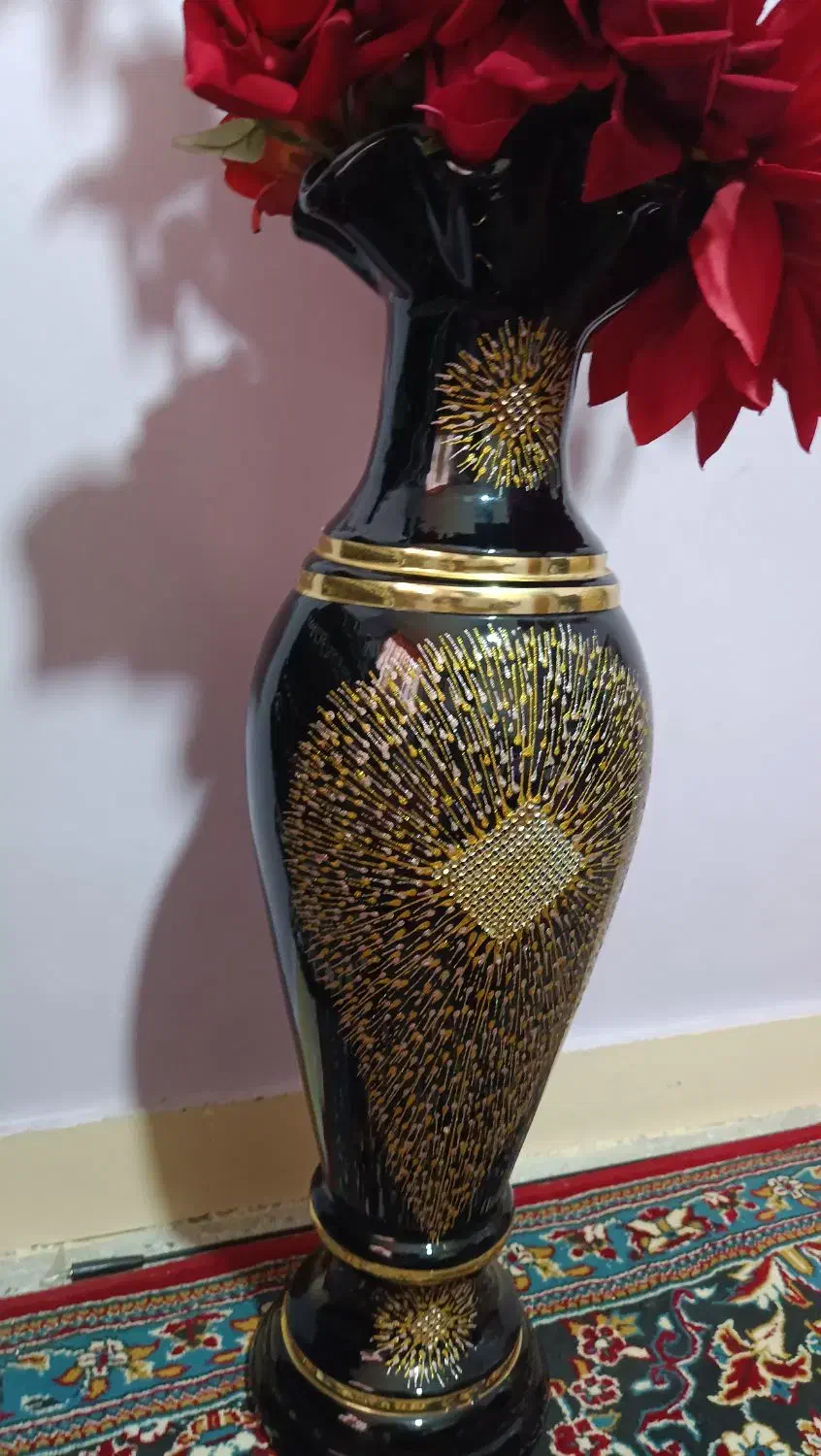 گل و گلدان زیبا|گل مصنوعی|خرم‌آباد, |دیوار