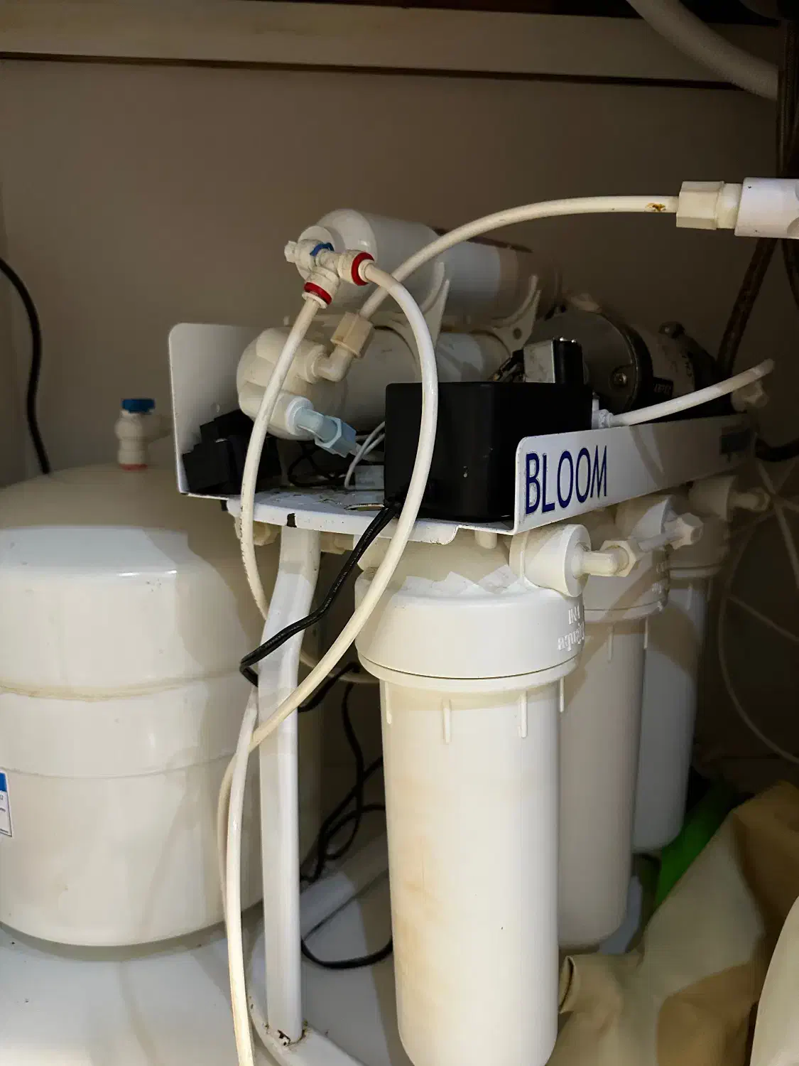 دستگاه تصفیه آب|آبسردکن و تصفیه آب|کیش, |دیوار