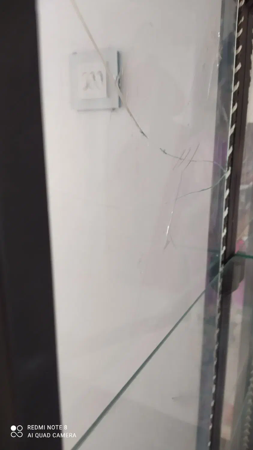 دکور|مبلمان خانگی و میز عسلی|یزد, |دیوار