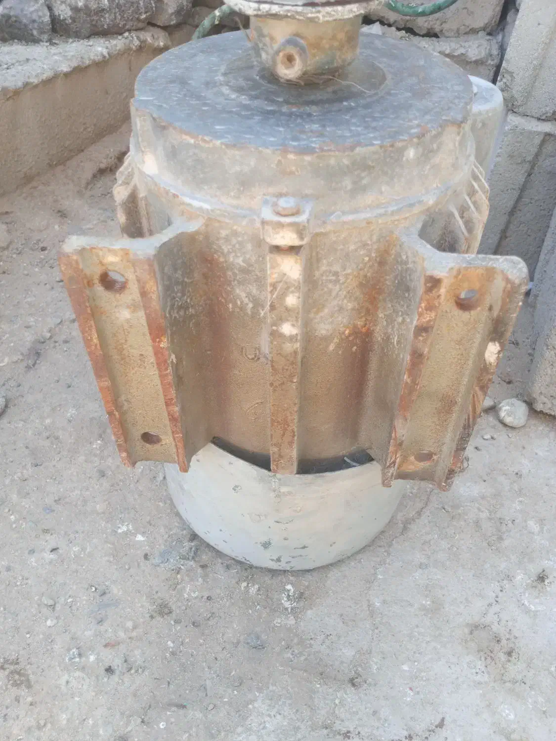 دیناب|ابزارآلات|بم, |دیوار