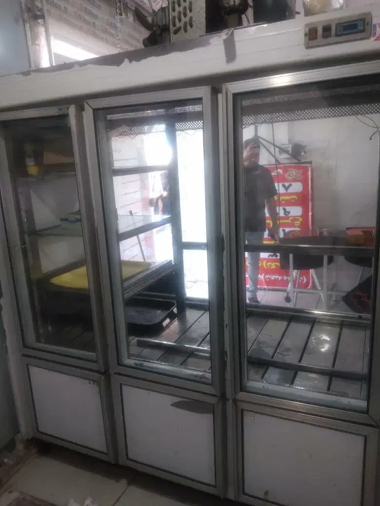 یخچال قصابی و رستوران و کبابی در حد نو تمام استیل|فروشگاه و مغازه|اندیشه, شهرک المهدی|دیوار