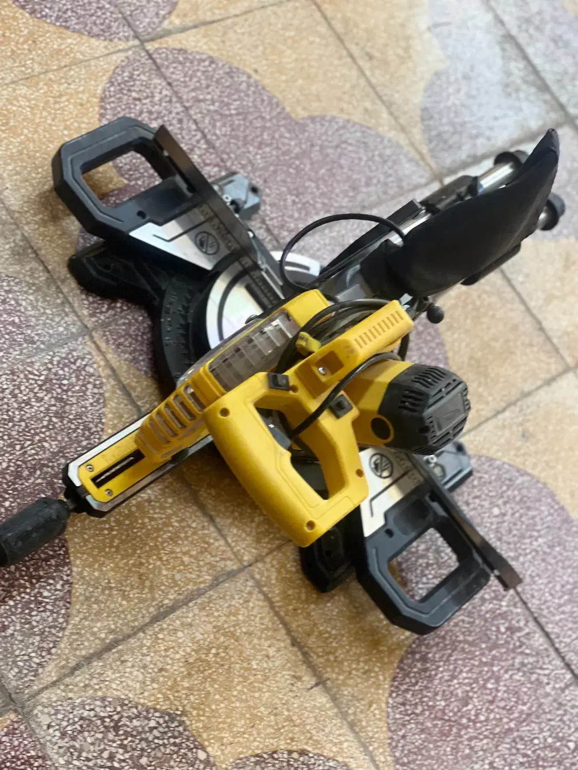 دستگاه فارسی بر|ابزارآلات|بهبهان, |دیوار