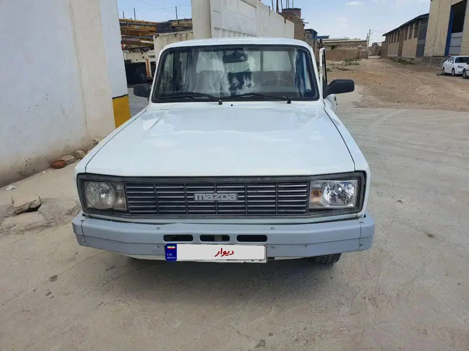 فروش اقساطی مزدا دوکابین و معاوضه|خودرو سواری و وانت|بروجن, |دیوار