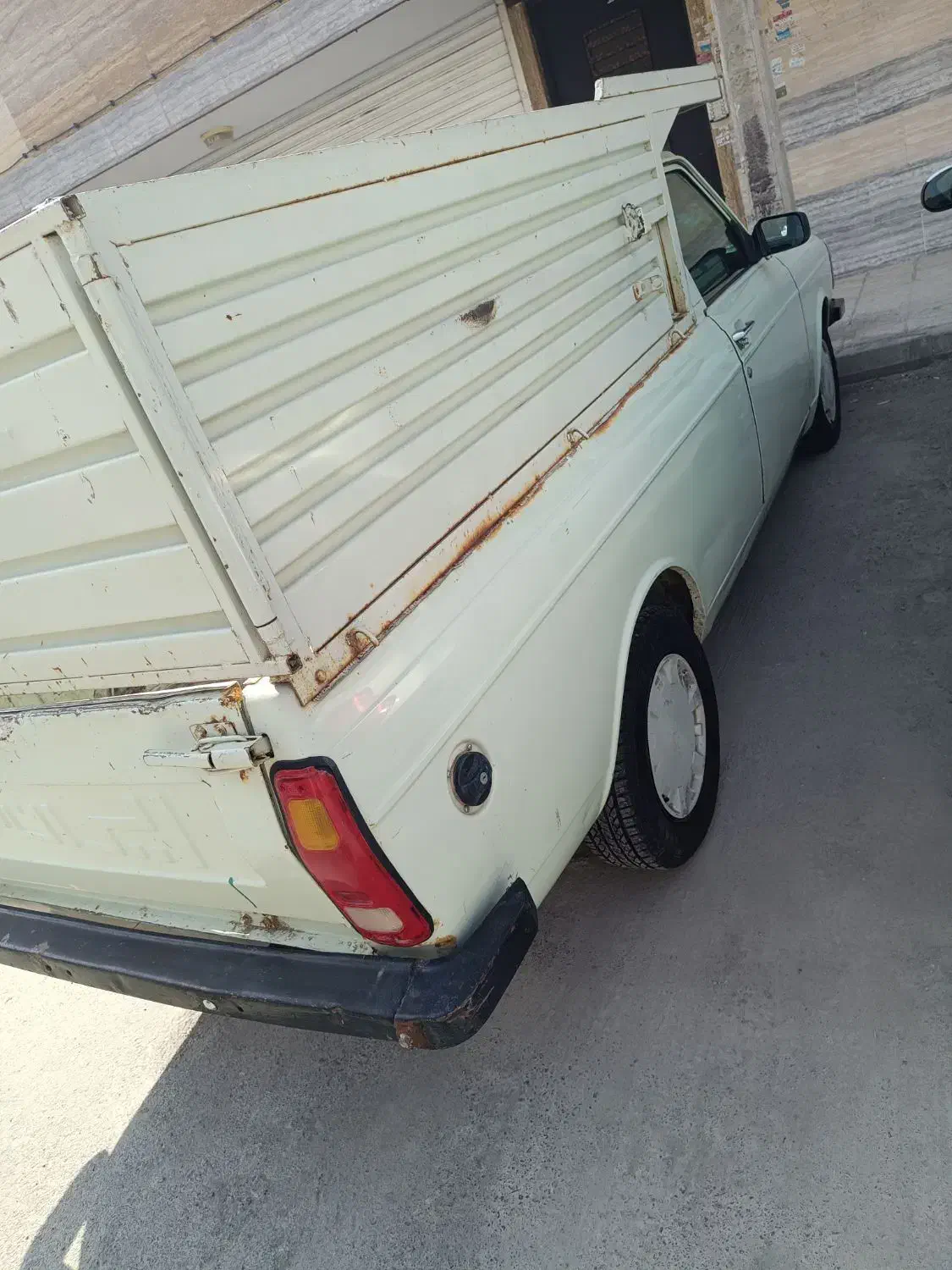 ماشین خیلی سالم|خودرو سواری و وانت|مشهد, شهرک امام هادی (شهرک غرب)|دیوار