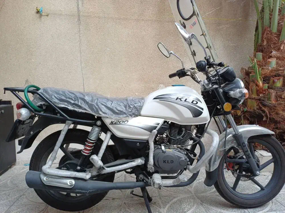 موتور|موتورسیکلت|ری, جوانمرد قصاب|دیوار