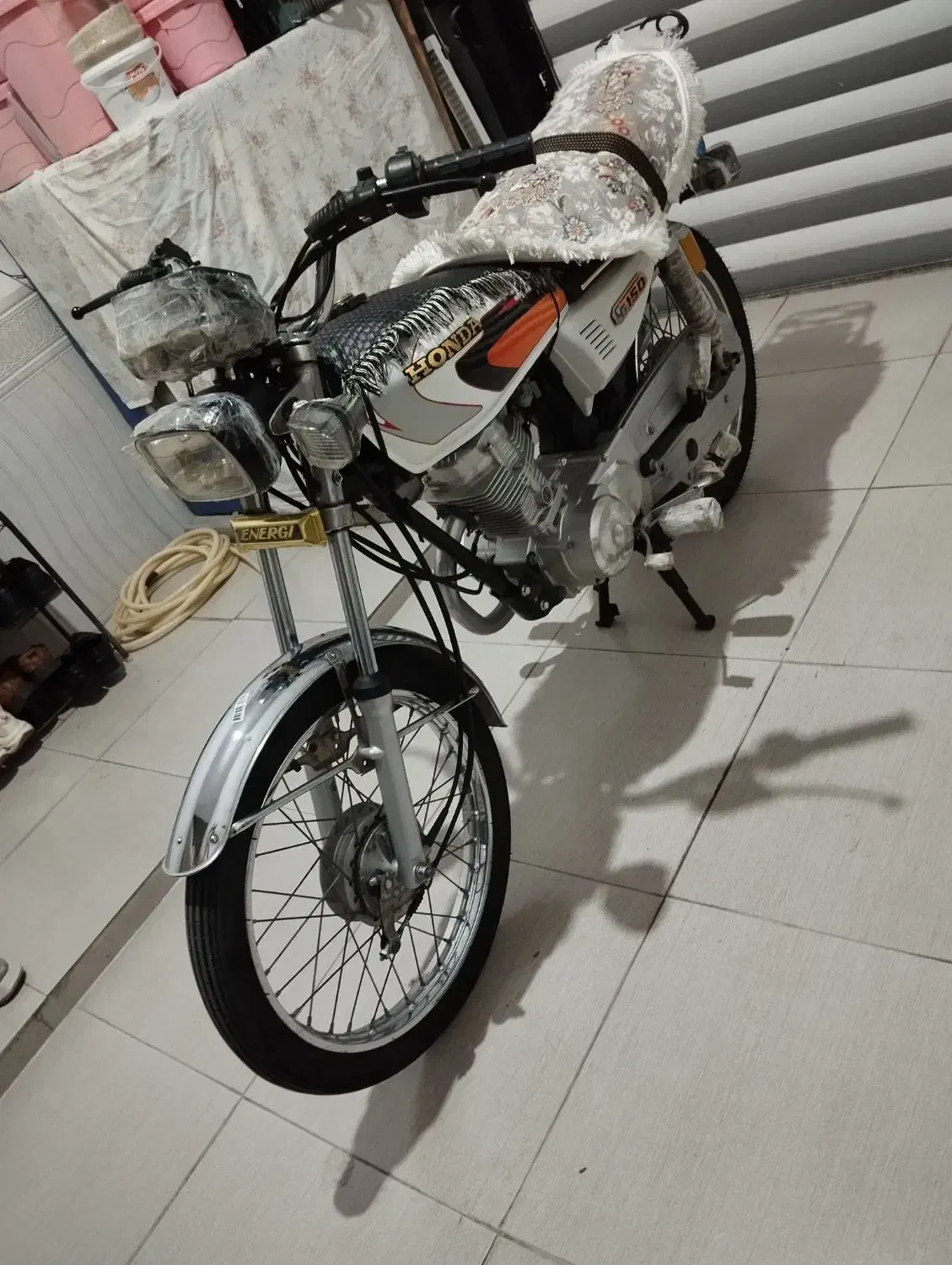 موتور سیکلت|موتورسیکلت|نالوس, |دیوار