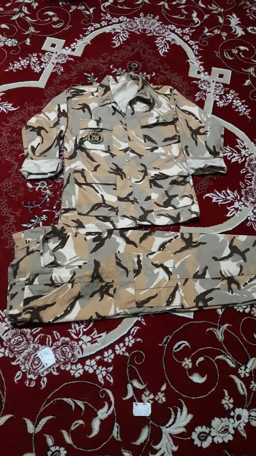 لباس نظامی|لباس|شاهرود, |دیوار