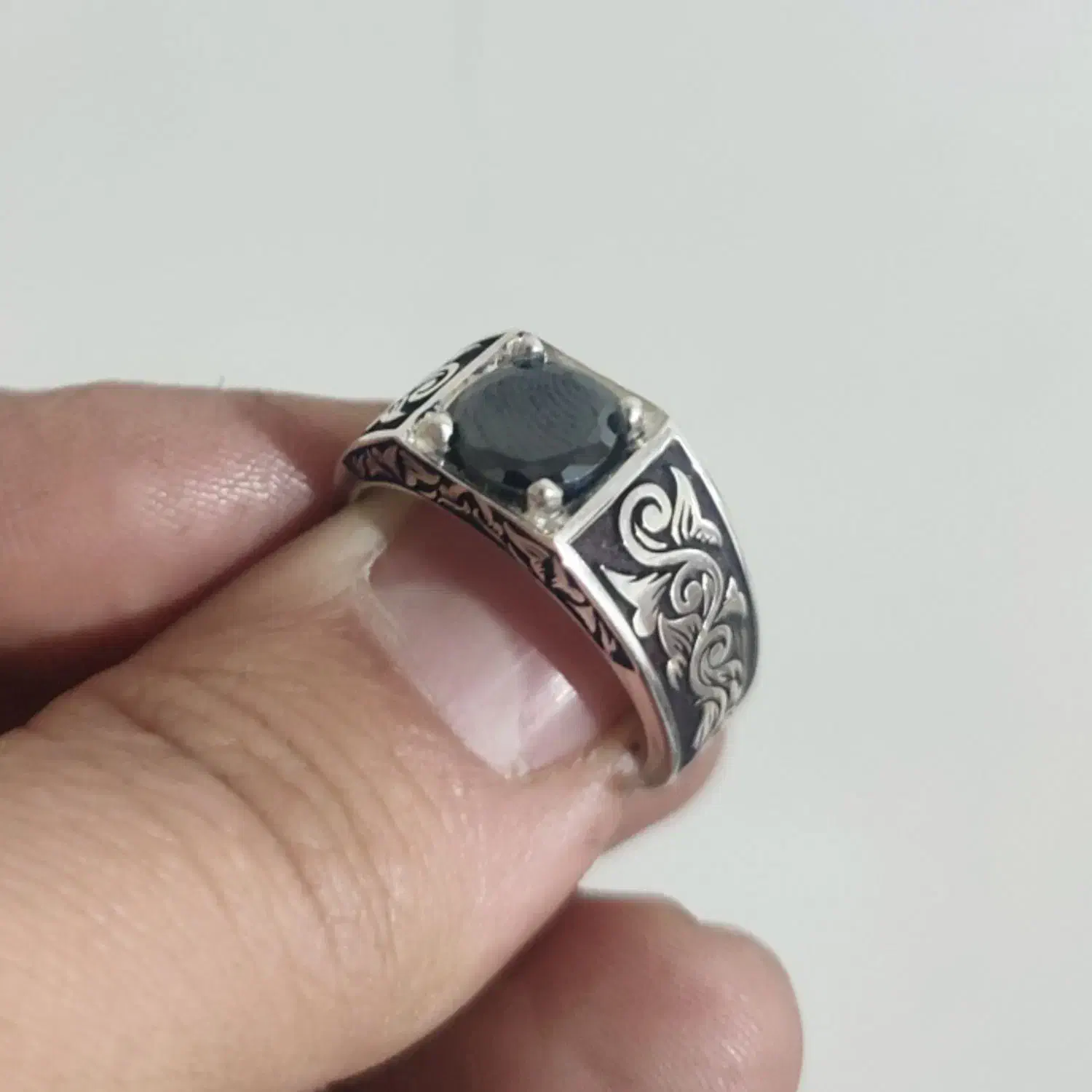 انگشتر موزانایت سیاه و سفید رکاب قلمزنی|بدلیجات|تهران, بازار|دیوار