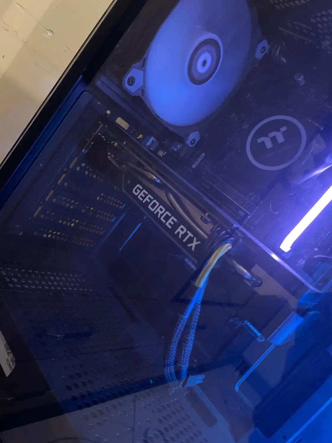 کارت گرافیک ۲۰۶۰super|قطعات و لوازم جانبی رایانه|مشهد, آزادشهر|دیوار