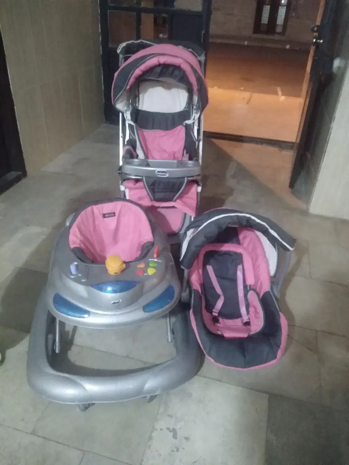 سرویس کودک کالسکه رورولک کریر|کالسکه و لوازم جانبی|محمدیه-قزوین, |دیوار